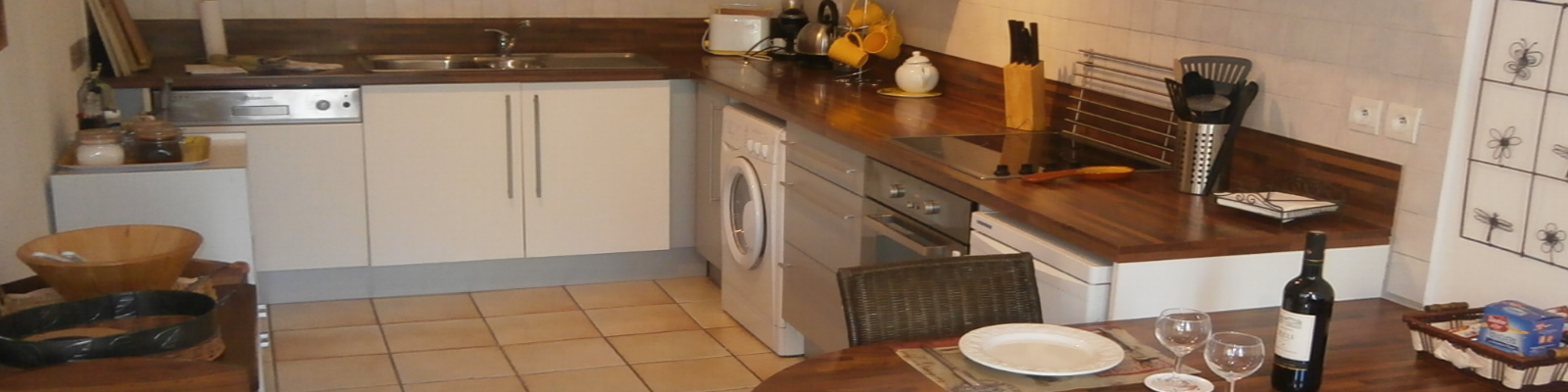 Fully equipped kitchen